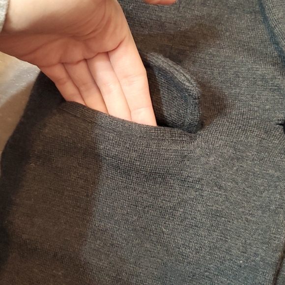 525 America Long Sweater Vest Cardigan. Dark Grey. Sleeveless. Merino Wool. S. - Picture 7 of 12